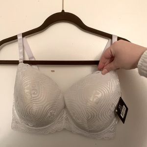 White lace bra